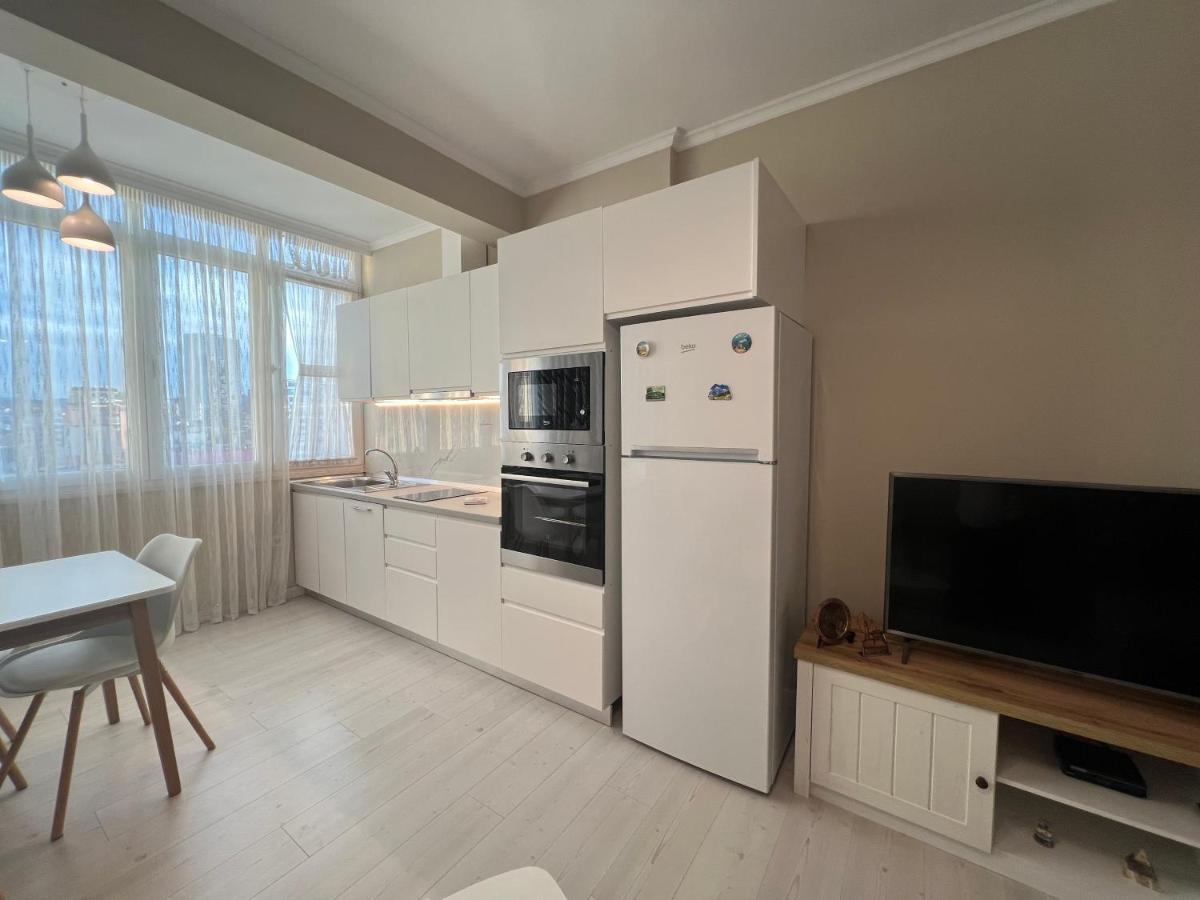 Grand New Bazaar Apartment Tirana Exteriör bild